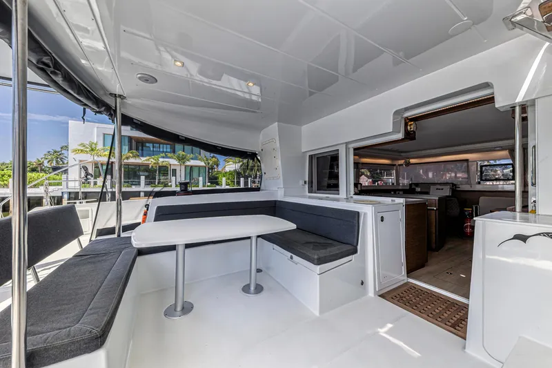 Kiri Maia Yacht Photos Pics 