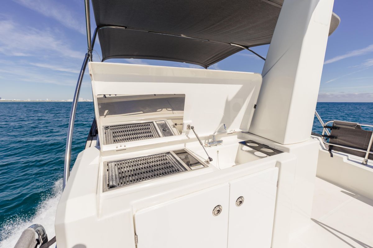 2025 Beneteau 44 