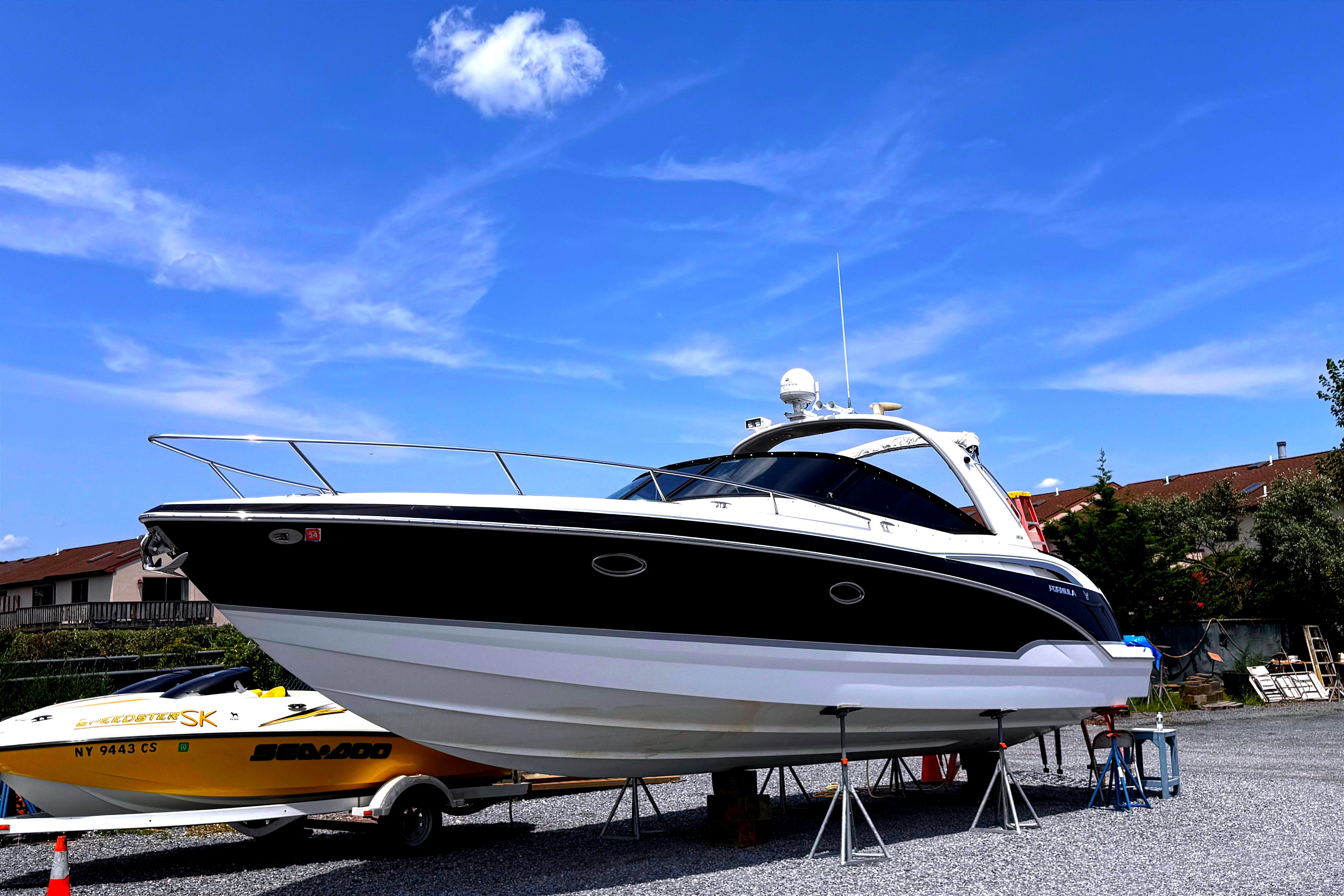 Formula 350 Sun Sport