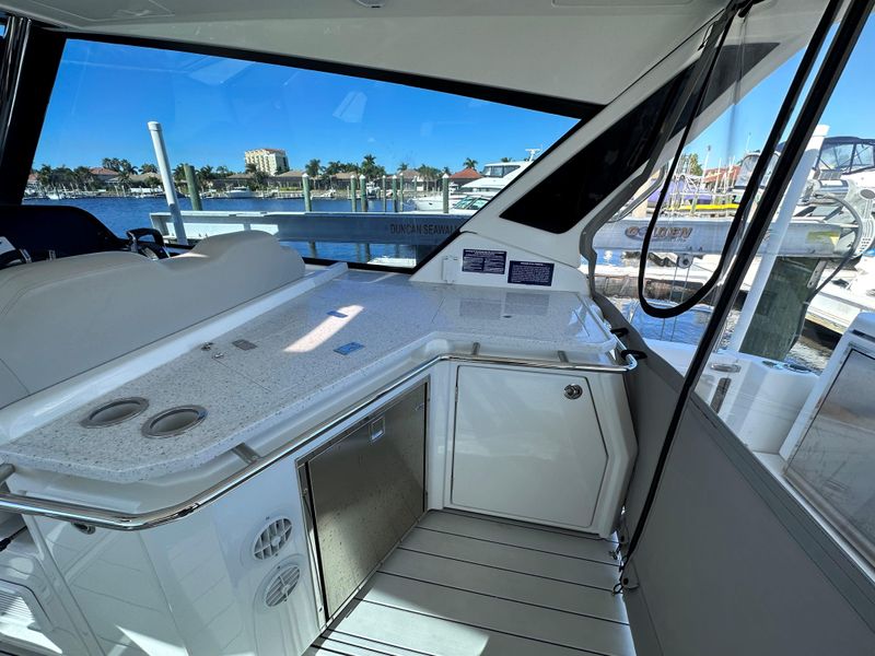 2018 Aquila 36