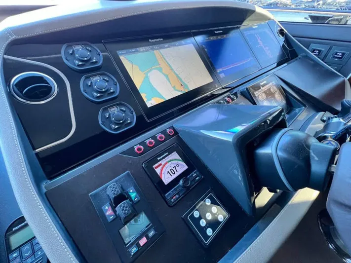 Blind Date Yacht Photos Pics 