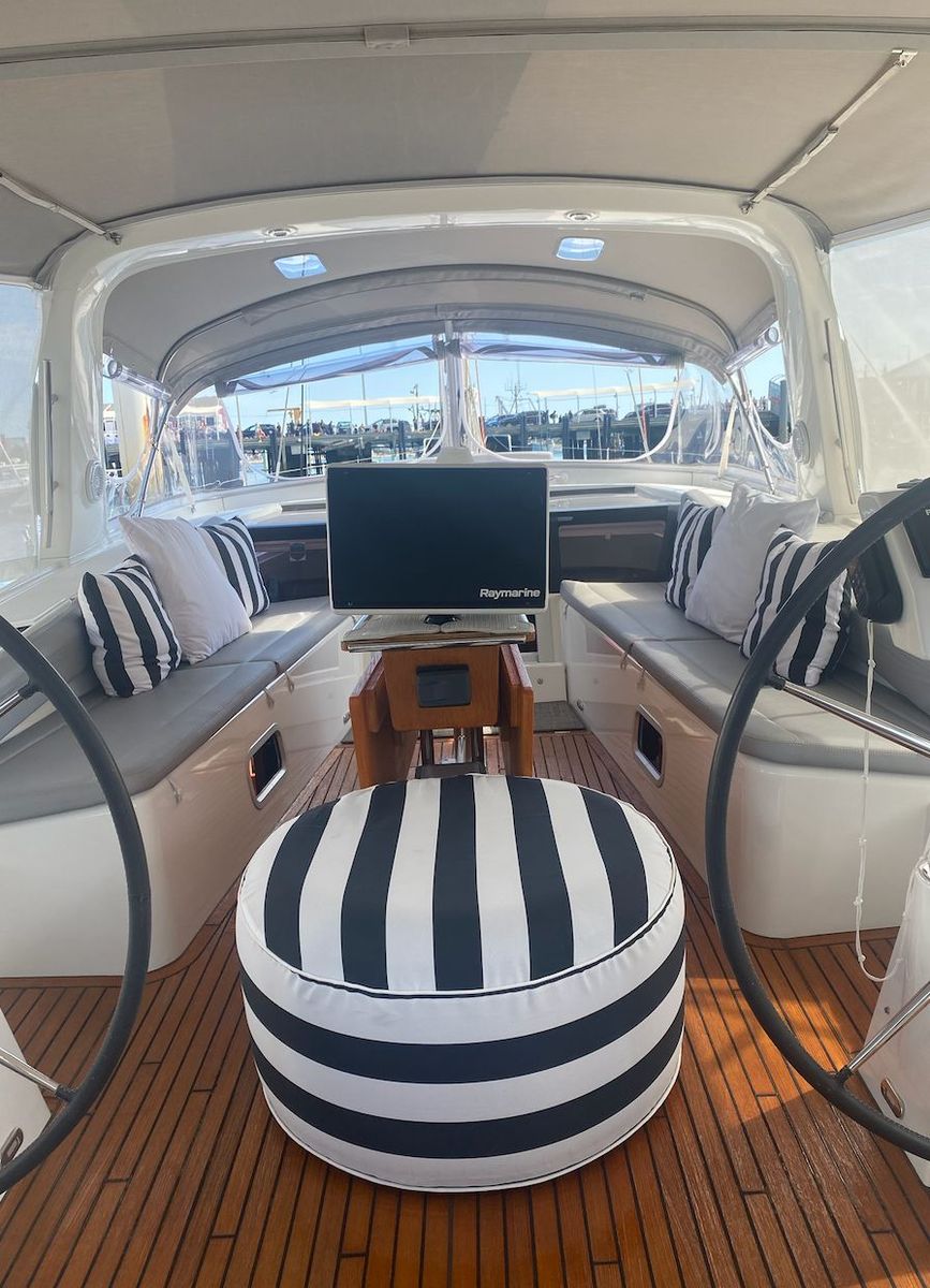 2012 Beneteau 58 