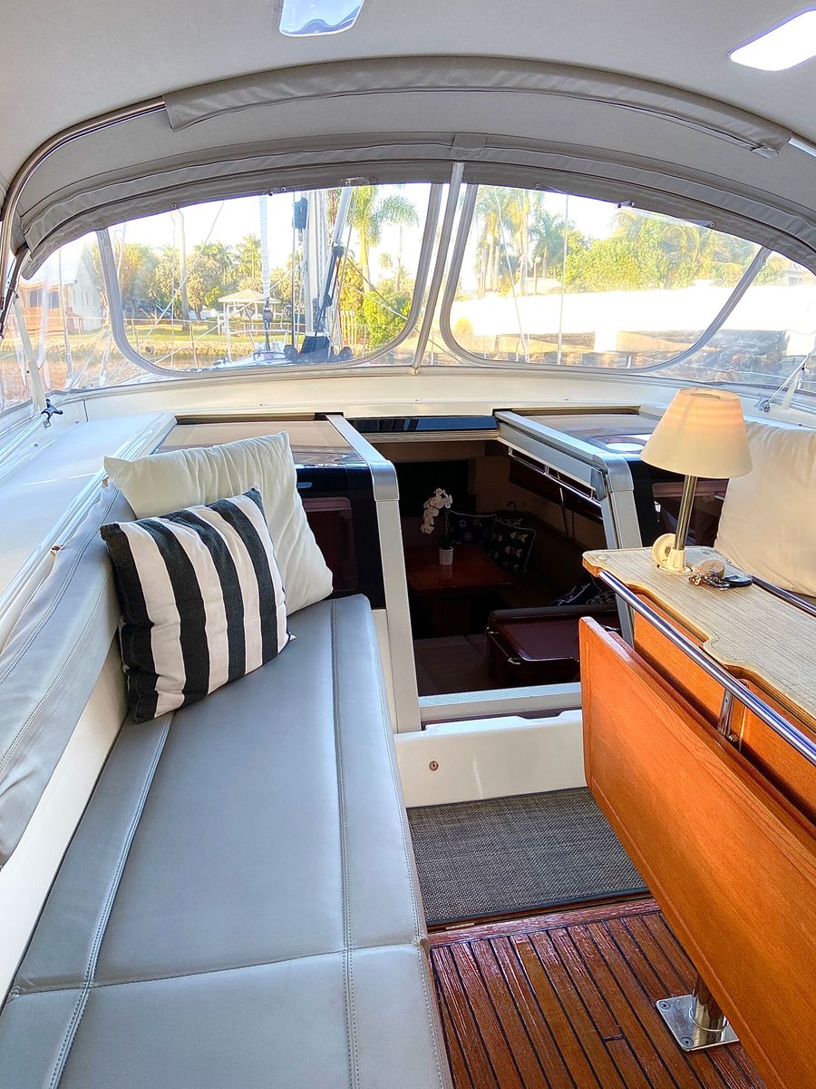 2012 Beneteau 58 