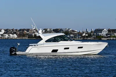 Formula 400 Super Sport Crossover