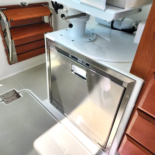 Nxt Chapter Yacht Photos Pics 