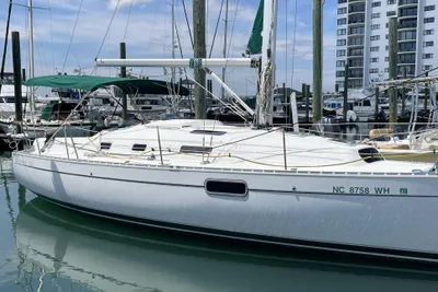 Beneteau Oceanis 321