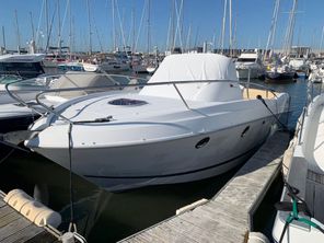 2009 Beneteau Flyer 850 Sundeck