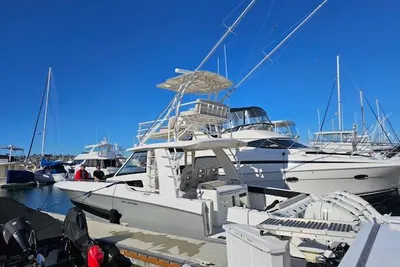Boston Whaler 420 Outrage