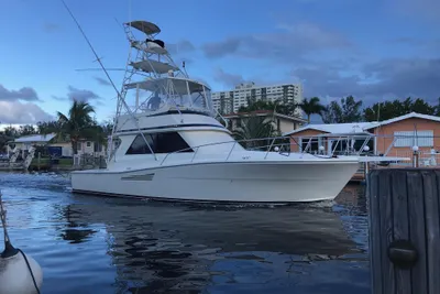 Viking 38 Convertible