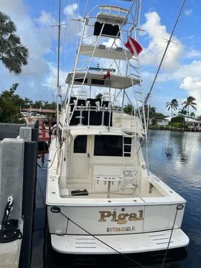 Pigal Yacht Photos Pics 