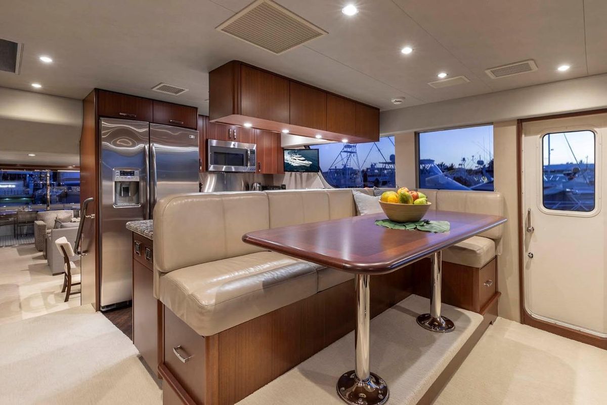 2014 Pacific Mariner 85 