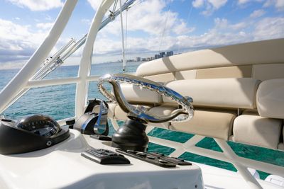 Yacht