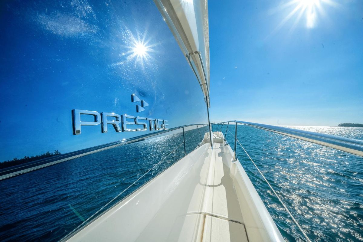 2020 Prestige 52 