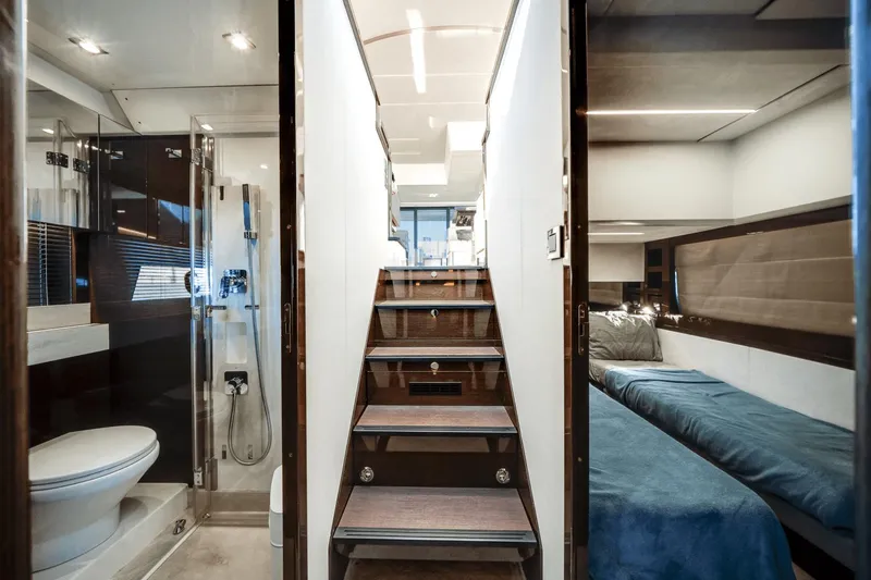 My Role - Commission Bonus Yacht Photos Pics 