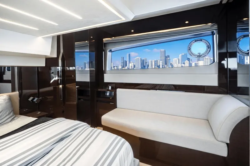 My Role - Commission Bonus Yacht Photos Pics 