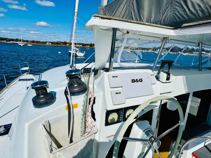 Mango Tango Yacht Photos Pics 2016 Lagoon 380 For Sale in Stonington, CT by Stonington Yacht Sales