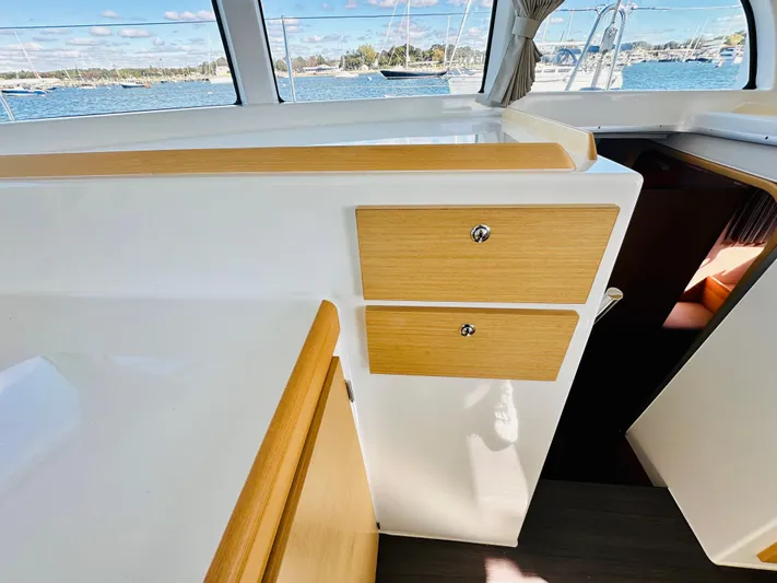 Mango Tango Yacht Photos Pics 2016 Lagoon 380 For Sale in Stonington, CT by Stonington Yacht Sales