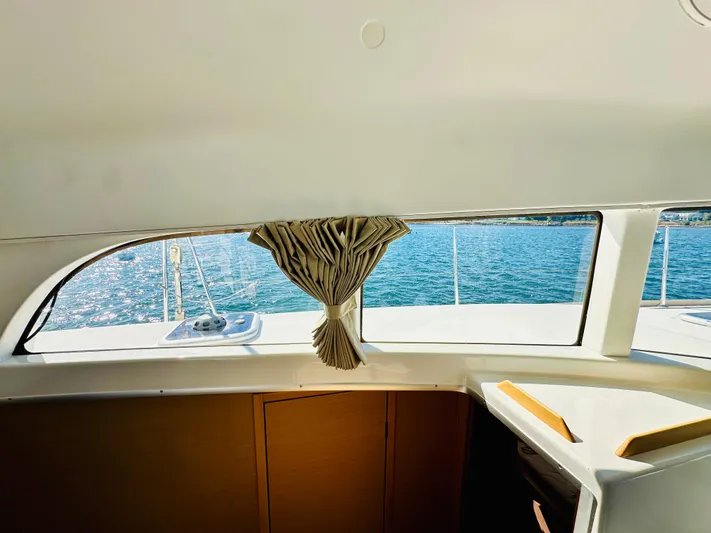 Mango Tango Yacht Photos Pics 2016 Lagoon 380 For Sale in Stonington, CT by Stonington Yacht Sales