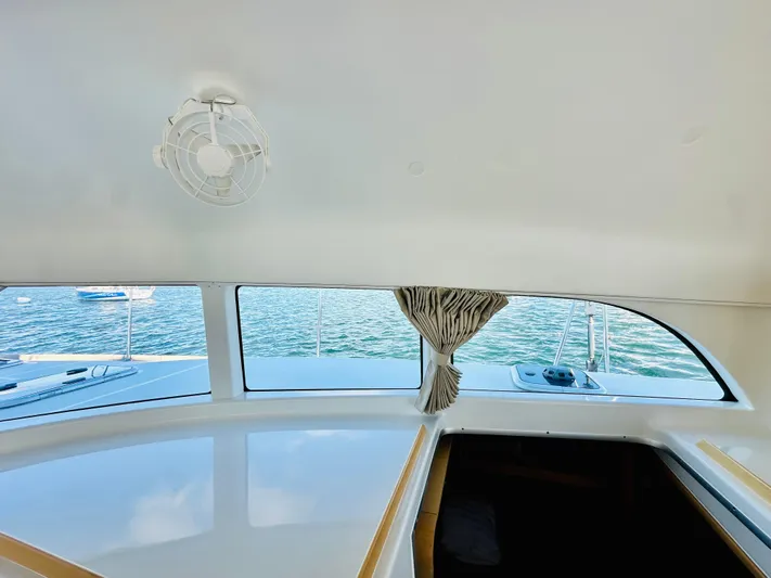 Mango Tango Yacht Photos Pics 2016 Lagoon 380 For Sale in Stonington, CT by Stonington Yacht Sales