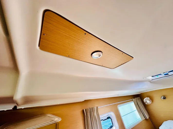 Mango Tango Yacht Photos Pics 2016 Lagoon 380 For Sale in Stonington, CT by Stonington Yacht Sales