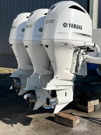  Yacht Photos Pics Triple Yamaha outboard engines on a 2020 Jupiter 34 Center Console boat.