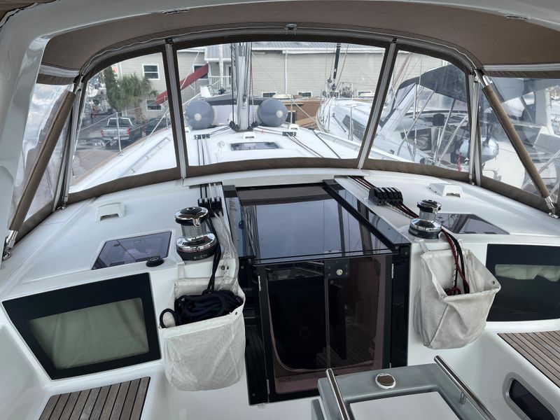 2018 Beneteau Oceanis 45