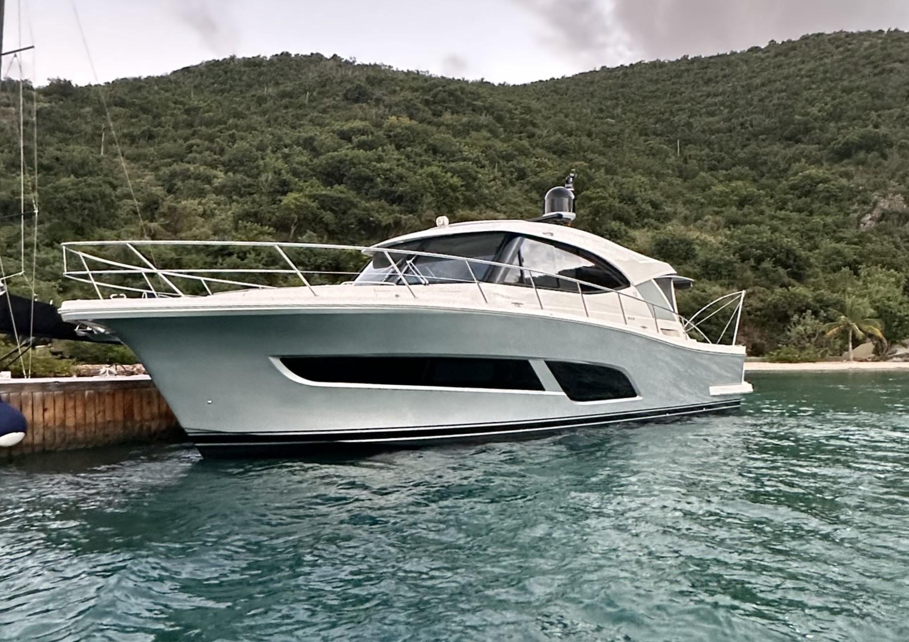 2020 Riviera 505 SUV Motor Yacht for sale - YachtWorld