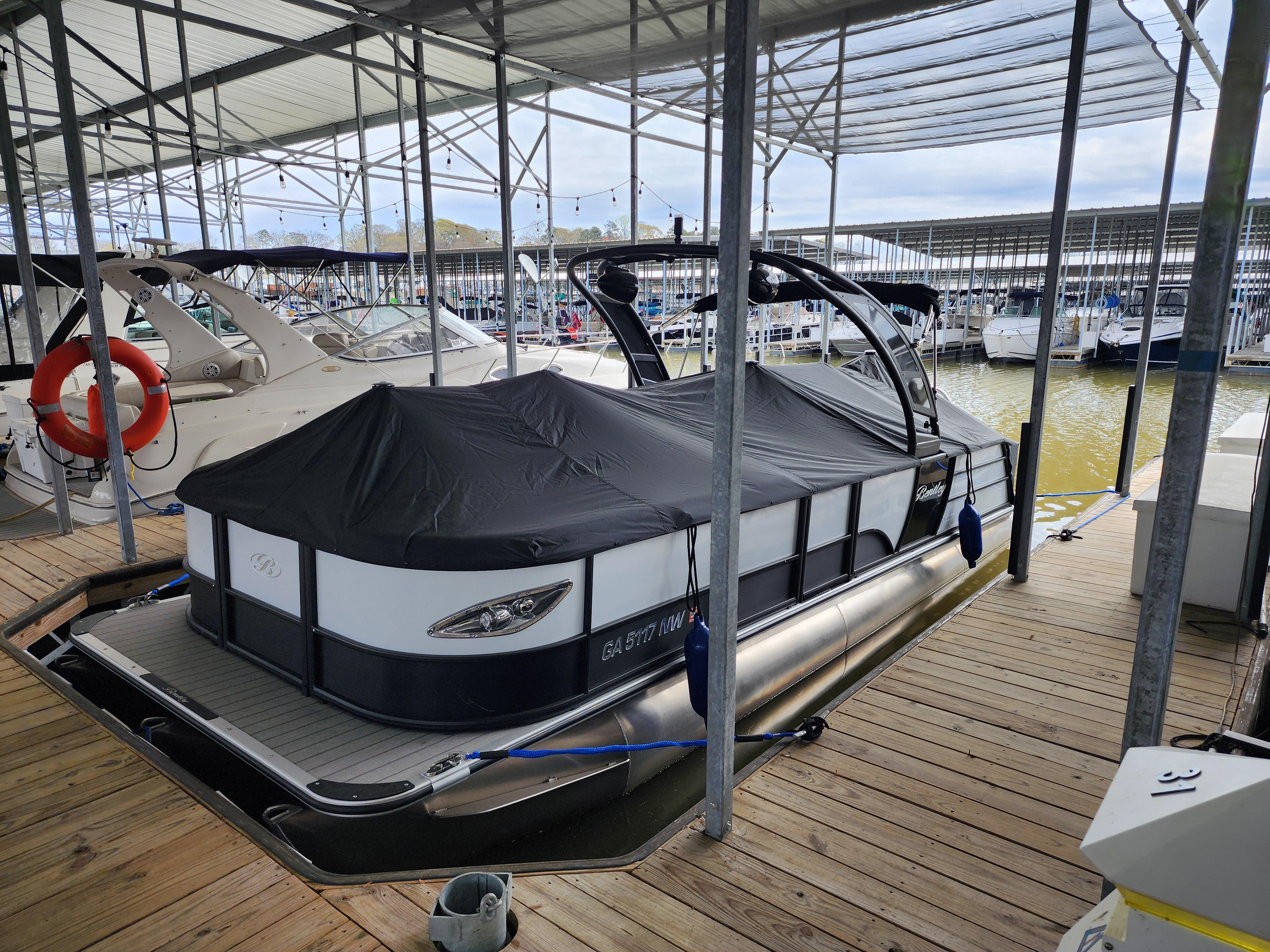 2022 Lowe Ss 230 Pontoon for sale - YachtWorld