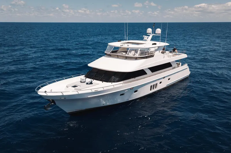 Uncorked Yacht Photos Pics 