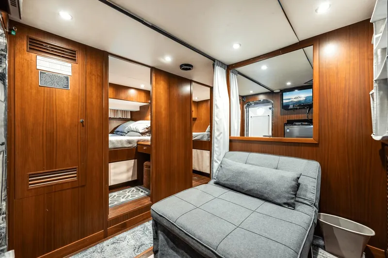 Uncorked Yacht Photos Pics 