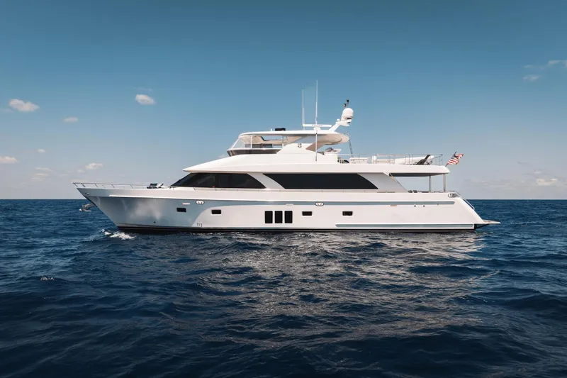 Uncorked Yacht Photos Pics 