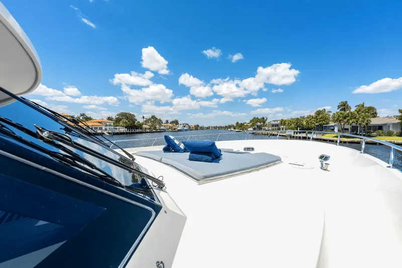 Uncorked Yacht Photos Pics 