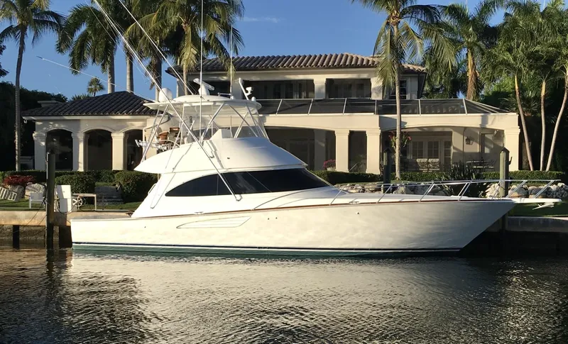 Fishtales Yacht Photos Pics 