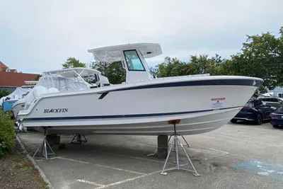 Blackfin 252 CC