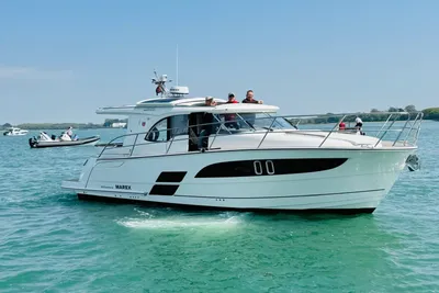 2024 Marex 330 Scandinavia