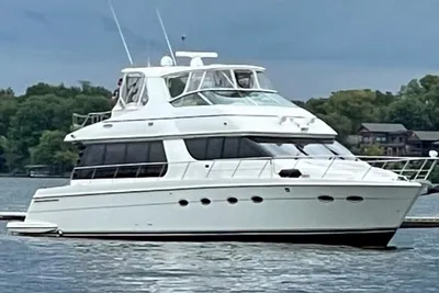 Carver 570 Voyager Pilothouse