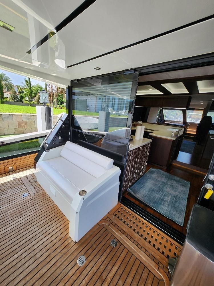 2019 Galeon 64 