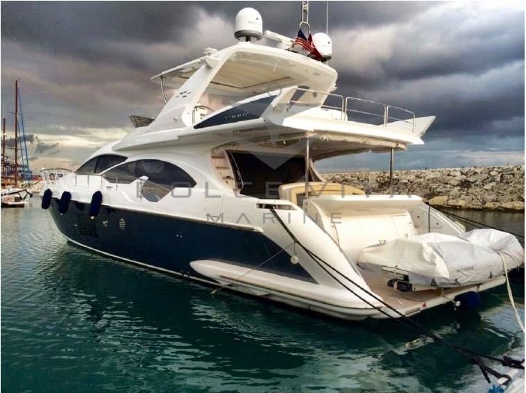2014 Azimut 70 