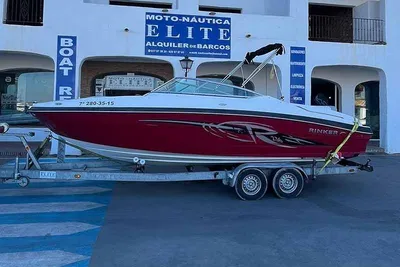 2015 Rinker 235 captiva