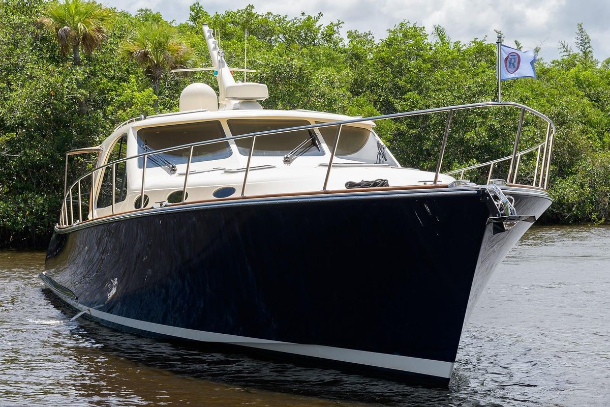 2018 Palm Beach Motor Yachts 55 