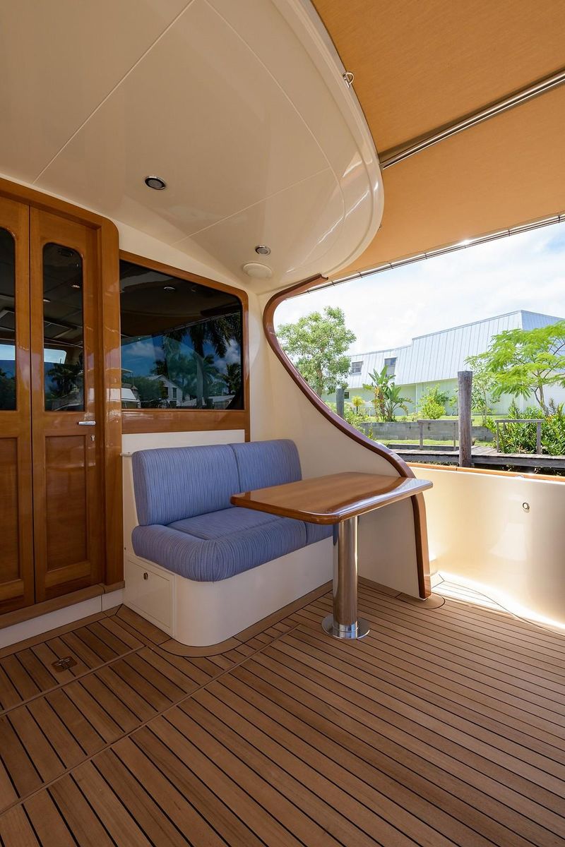 2018 Palm Beach Motor Yachts 55 