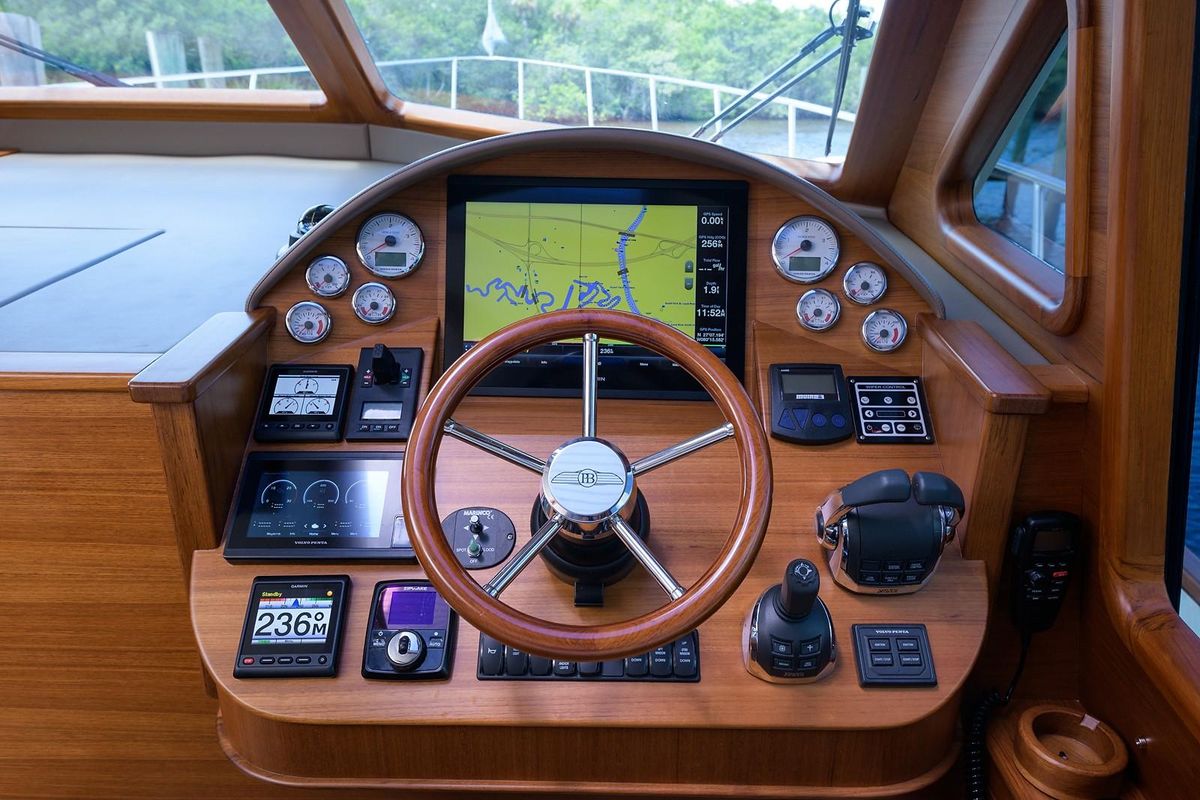 2018 Palm Beach Motor Yachts 55 