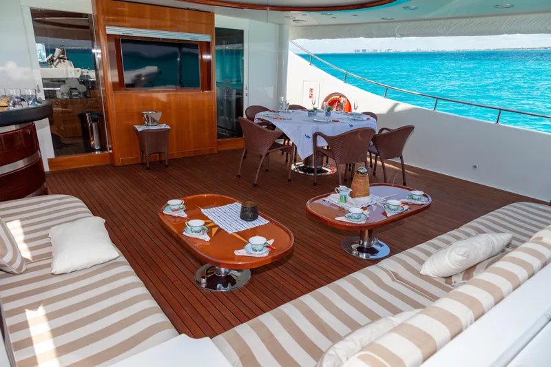 Sunrise Yacht Photos Pics 