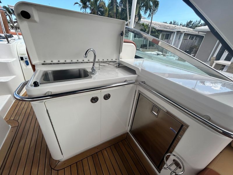 2014 Sea Ray 370 Venture