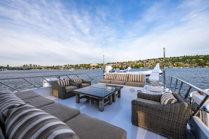 Andiamo Yacht Photos Pics 