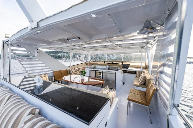 Andiamo Yacht Photos Pics 