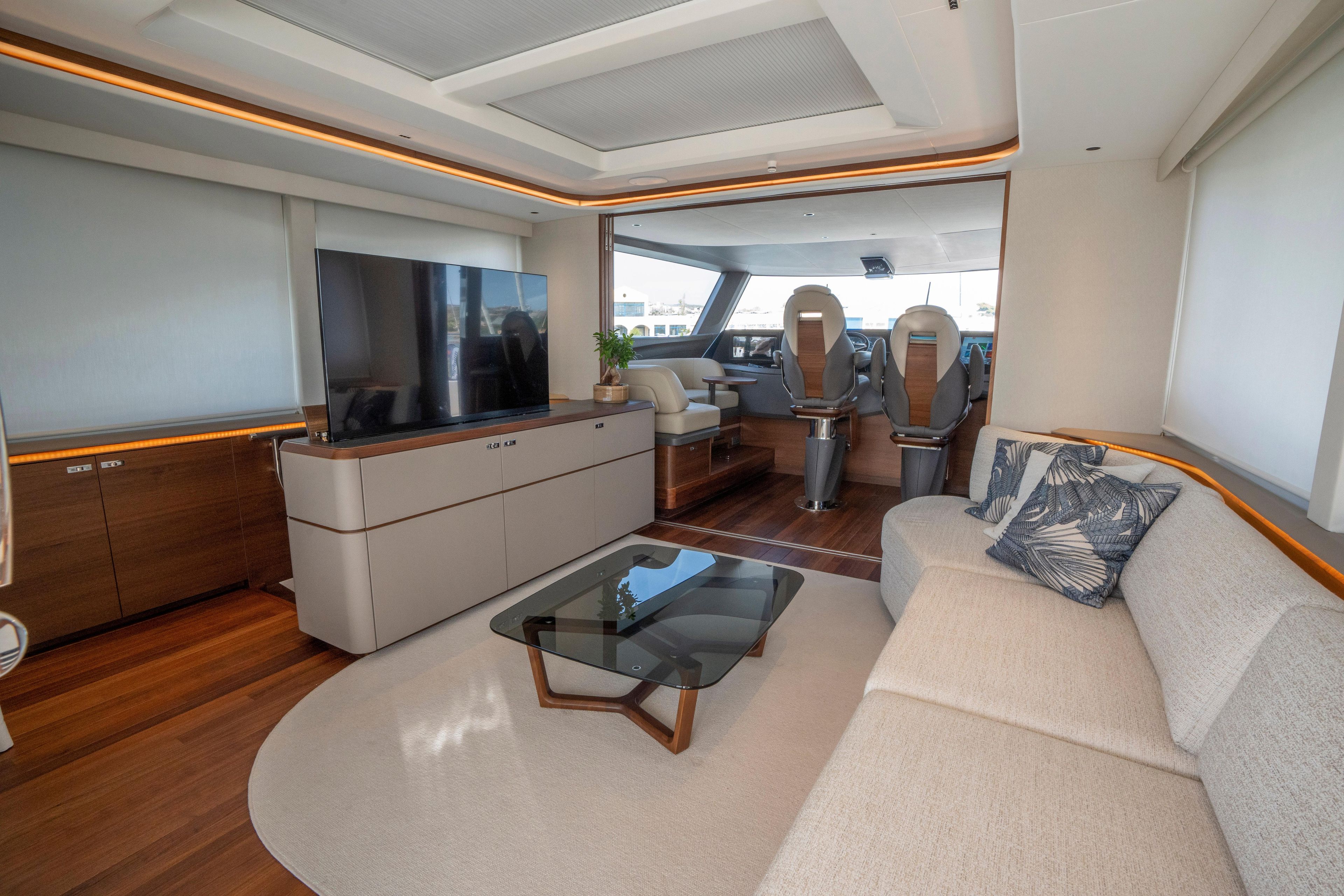 Yacht
