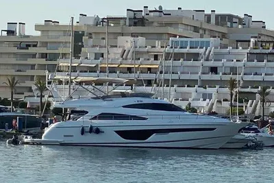2018 Fairline Squadron 65