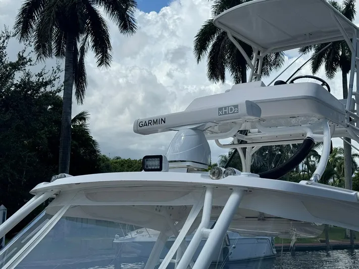 T-party Yacht Photos Pics 