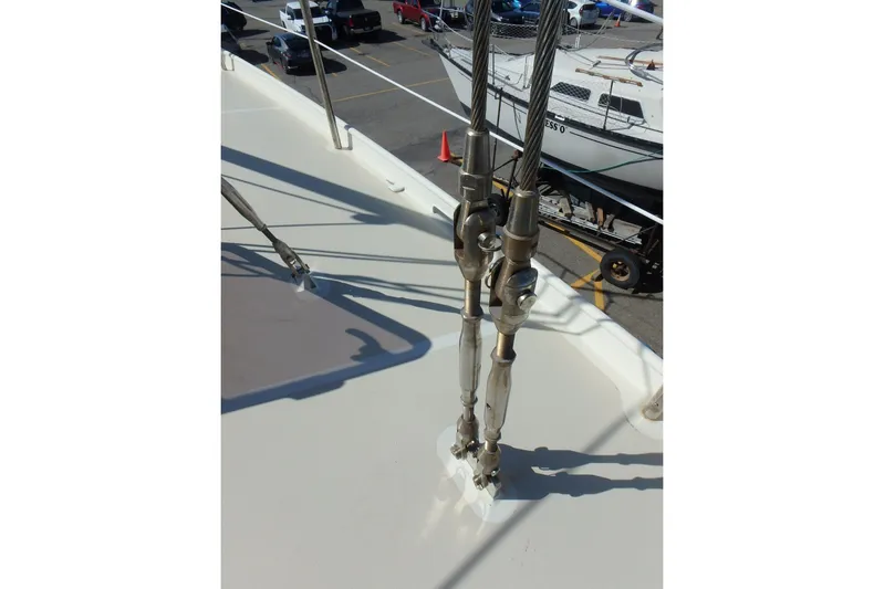 Si J'avais Su Yacht Photos Pics Deck view of 2017 Custom Gilbert Caroff Lex Eterna 47 sailboat rigging.